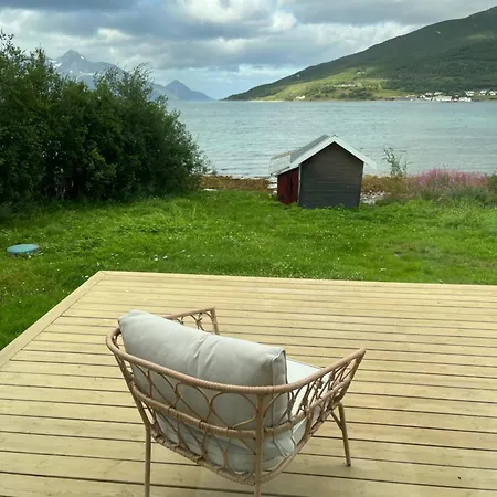 Koselig Ved Sjoen Og Lyngsalpene Дом отдыха