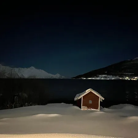 Koselig Ved Sjoen Og Lyngsalpene Дом отдыха *